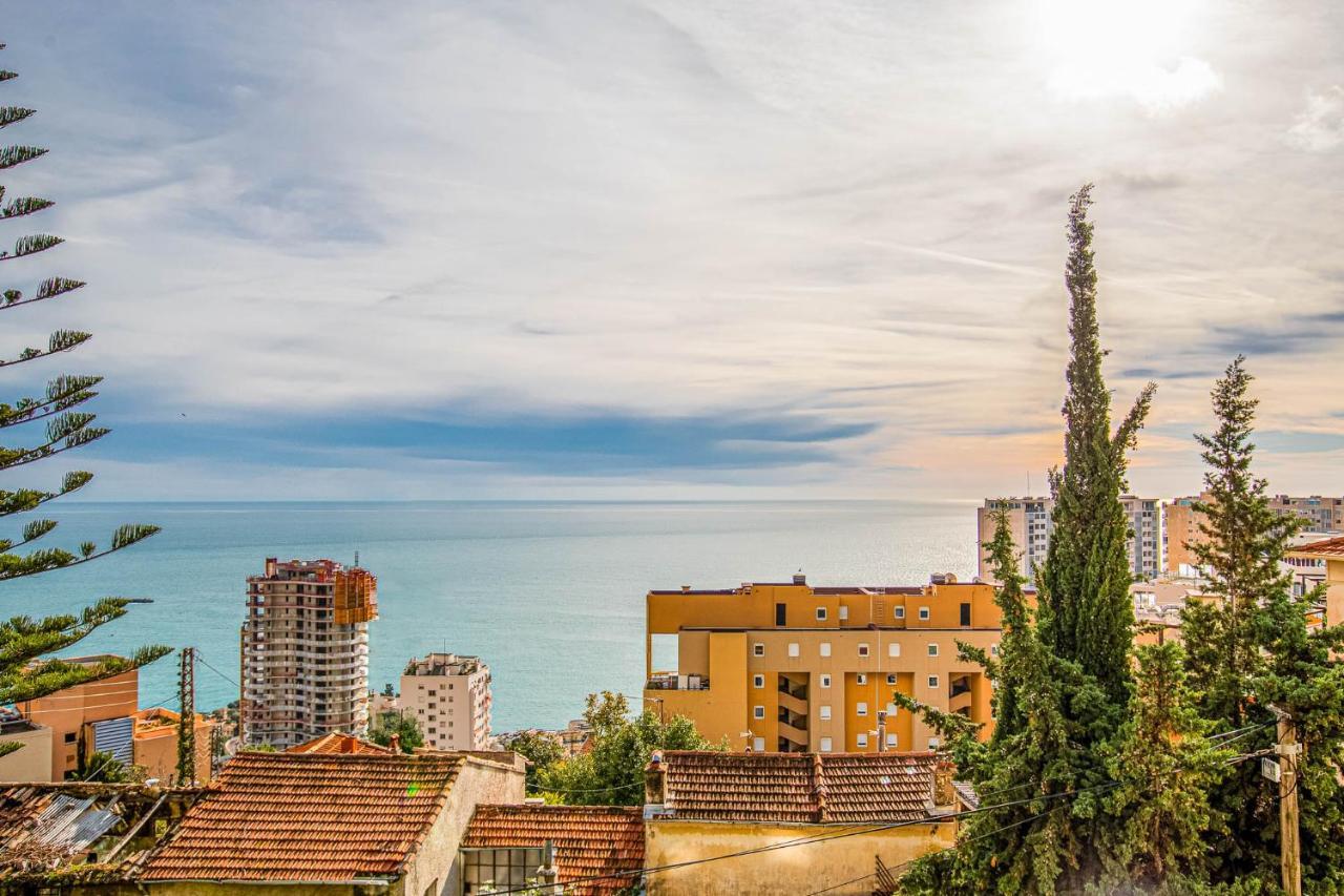 Krystal Palace A Beausoleil Dış mekan fotoğraf